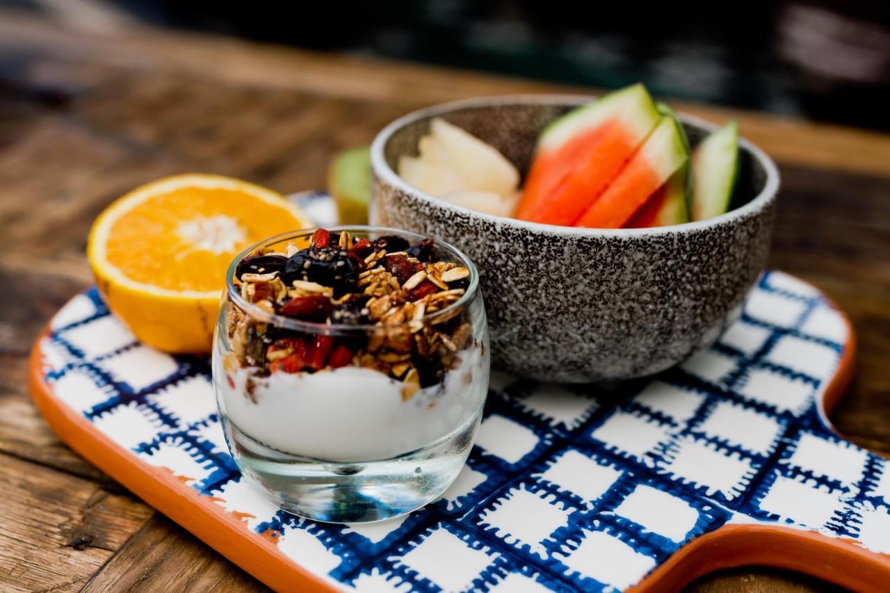 138 Liberdade Hotel Lisboa Eksteriør billede Fruit and granola