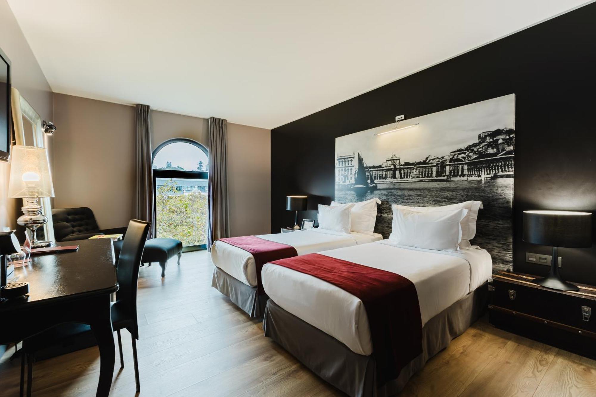 138 Liberdade Hotel Lisboa Eksteriør billede Room at Hotel AC Palacio de Duero